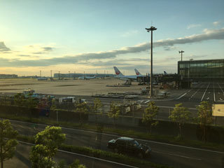 1日目 4月30日 土曜日 羽田空港から宮崎空港へ そしてjrで佐賀へ ホテル泊まり歩き 付 旅行記 体験記